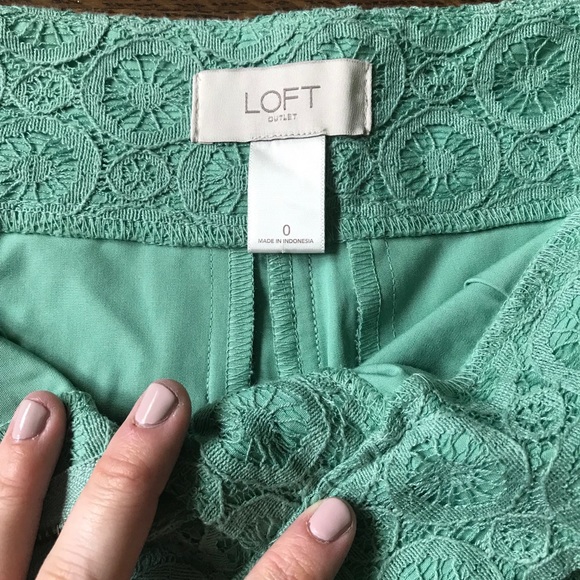 ☀️LOFT Outlet Lacy Blue Shorts🛍 - Picture 2 of 3